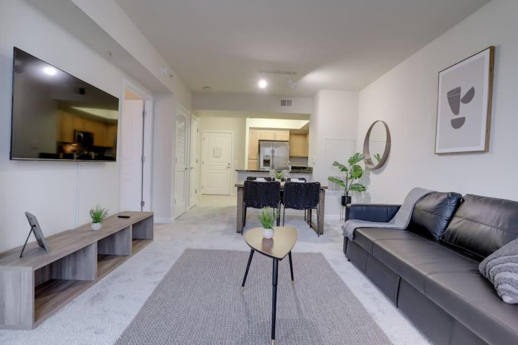 Condo With Gym And Pool In Pentagon City 8Min To Dca Arlington Ngoại thất bức ảnh