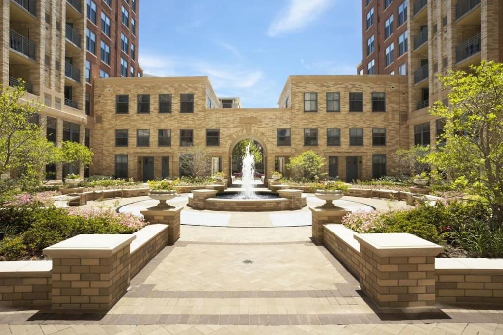 Condo With Gym And Pool In Pentagon City 8Min To Dca Arlington Ngoại thất bức ảnh