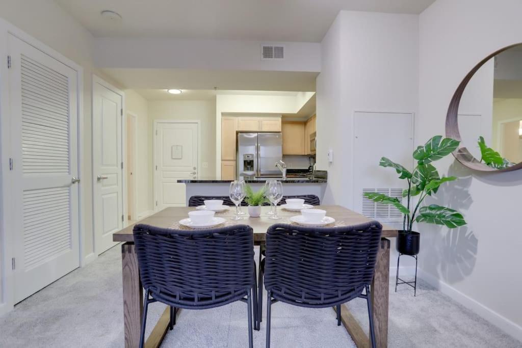 Condo With Gym And Pool In Pentagon City 8Min To Dca Arlington Ngoại thất bức ảnh