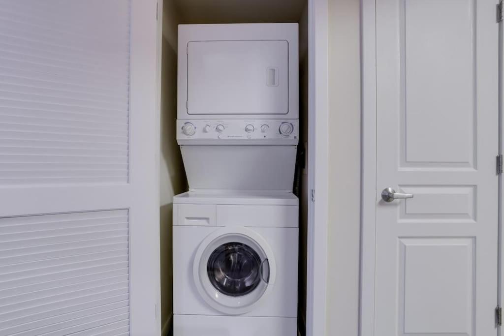 Condo With Gym And Pool In Pentagon City 8Min To Dca Arlington Ngoại thất bức ảnh
